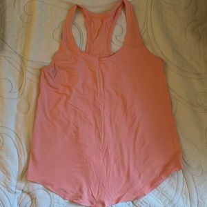 Lululemon racerback, size 6, coral, GUC